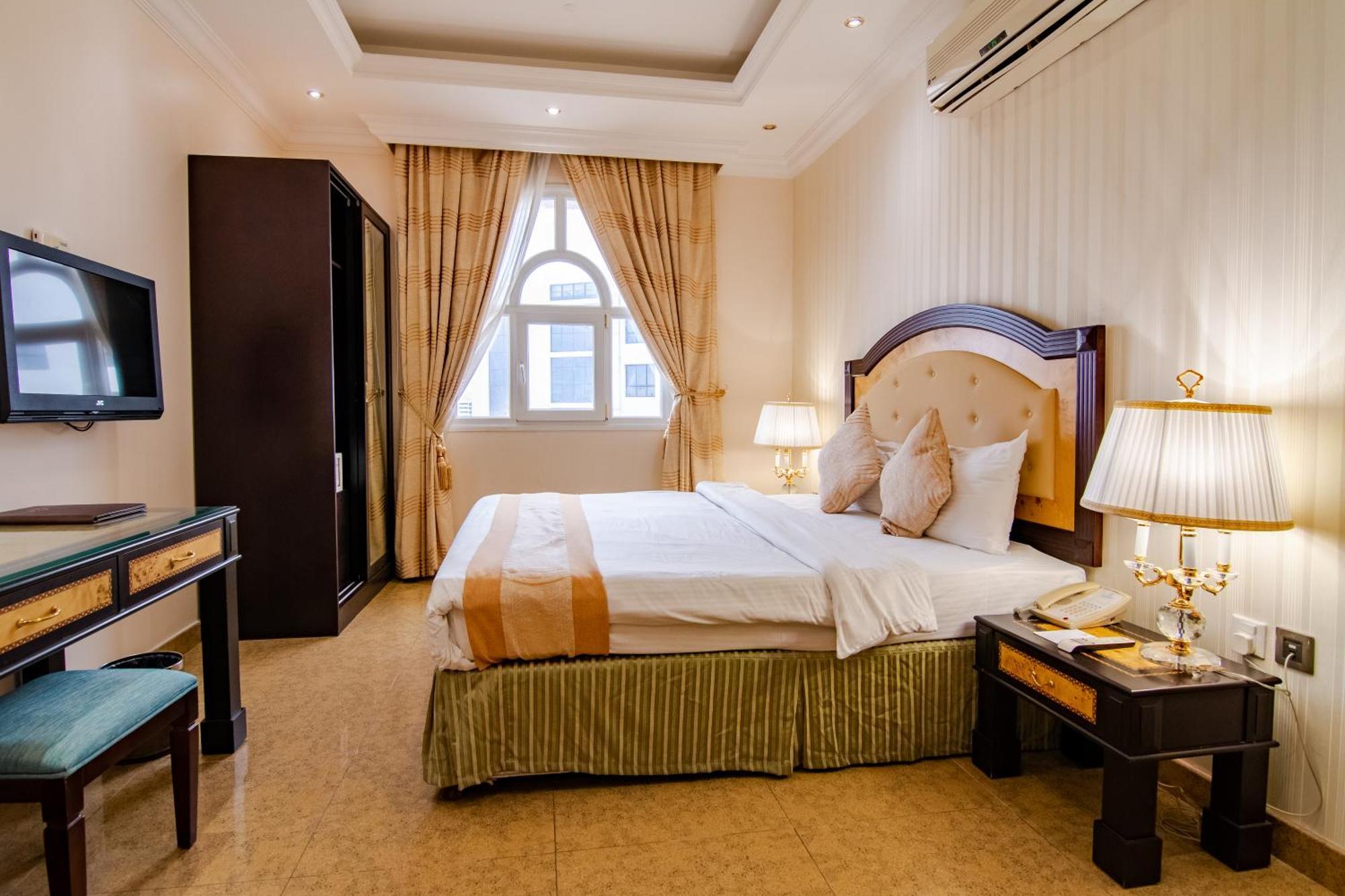 Garden Hotel Muscat By Royal Titan Group Exteriör bild
