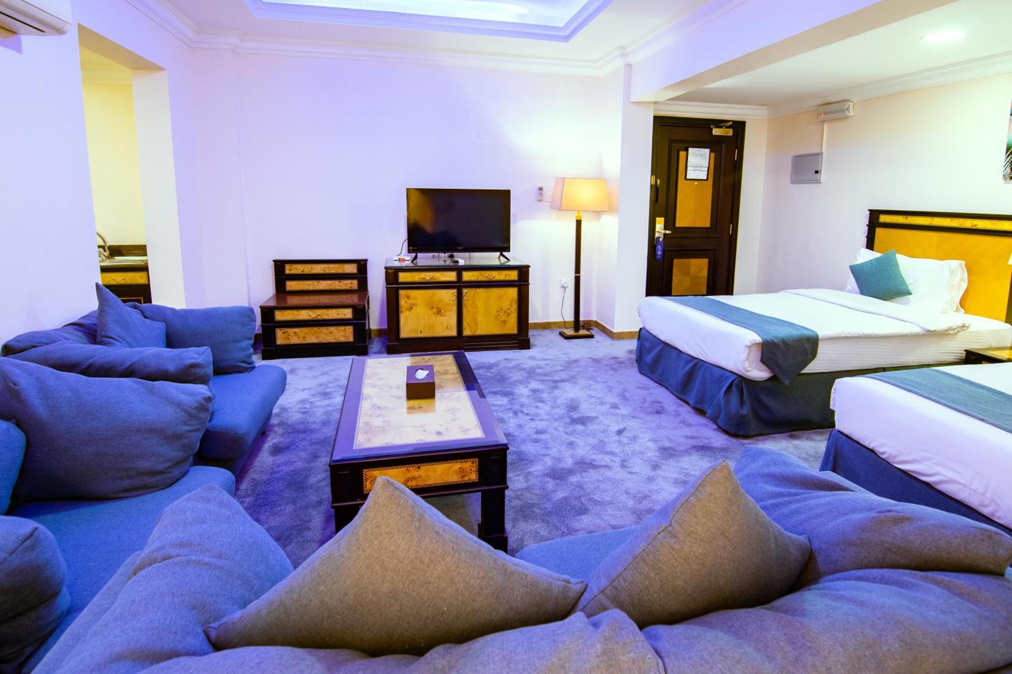Garden Hotel Muscat By Royal Titan Group Exteriör bild
