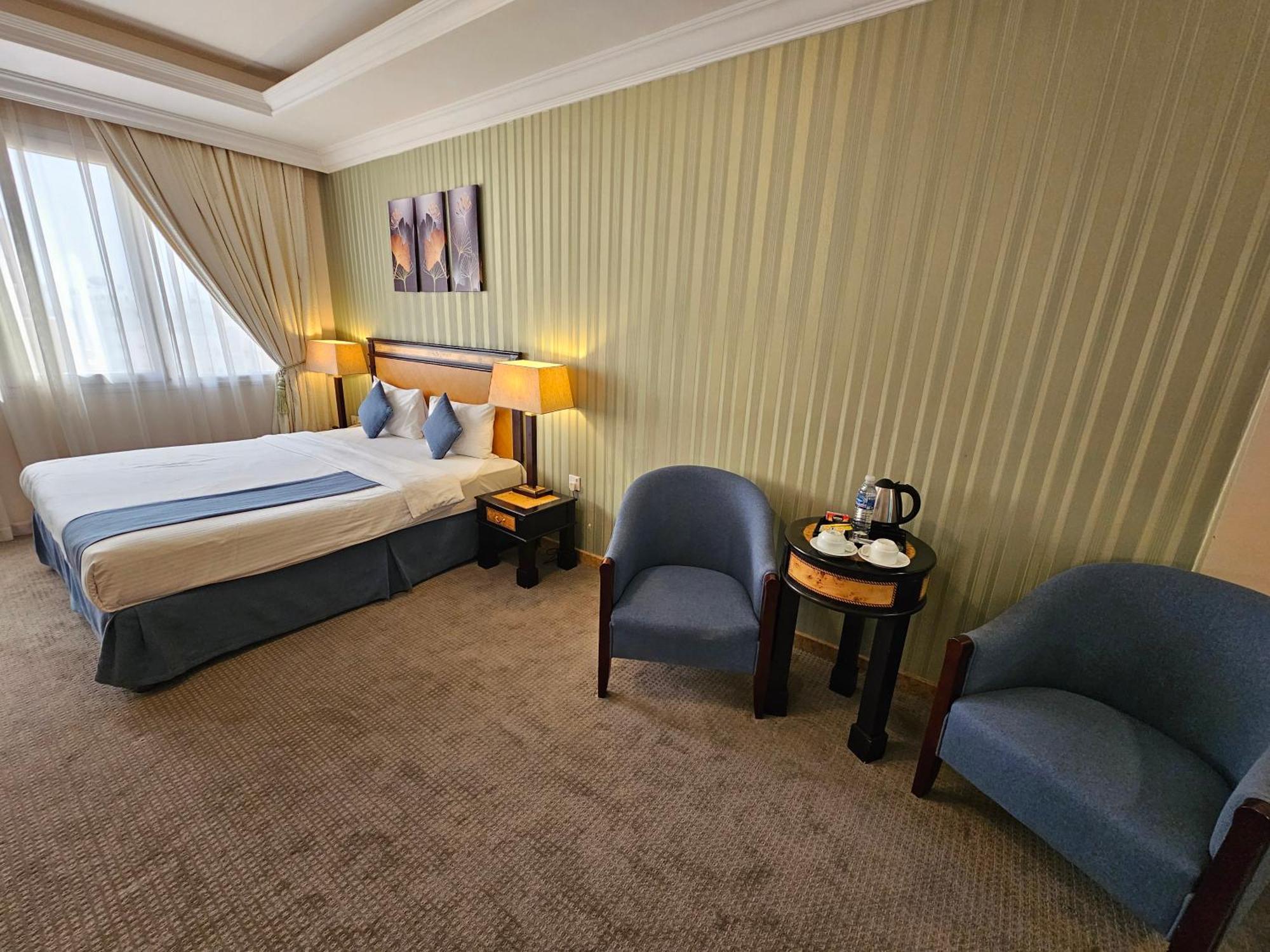 Garden Hotel Muscat By Royal Titan Group Exteriör bild